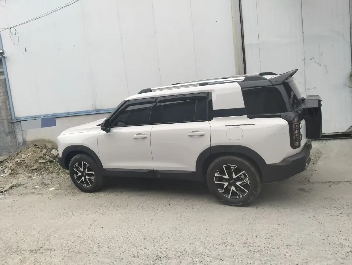 2024 Beijing BJ30 1.5T 188HP L4 7DCT,autocango,china used car exporter,china ev exporter,chinese used car exporter,chinese used ev exporter