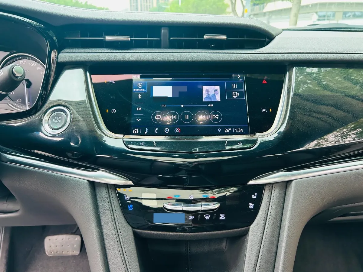 2022 Cadillac XT6 2.0T 237HP L4 9AT,autocango,china used car exporter,china ev exporter,chinese used car exporter,chinese used ev exporter