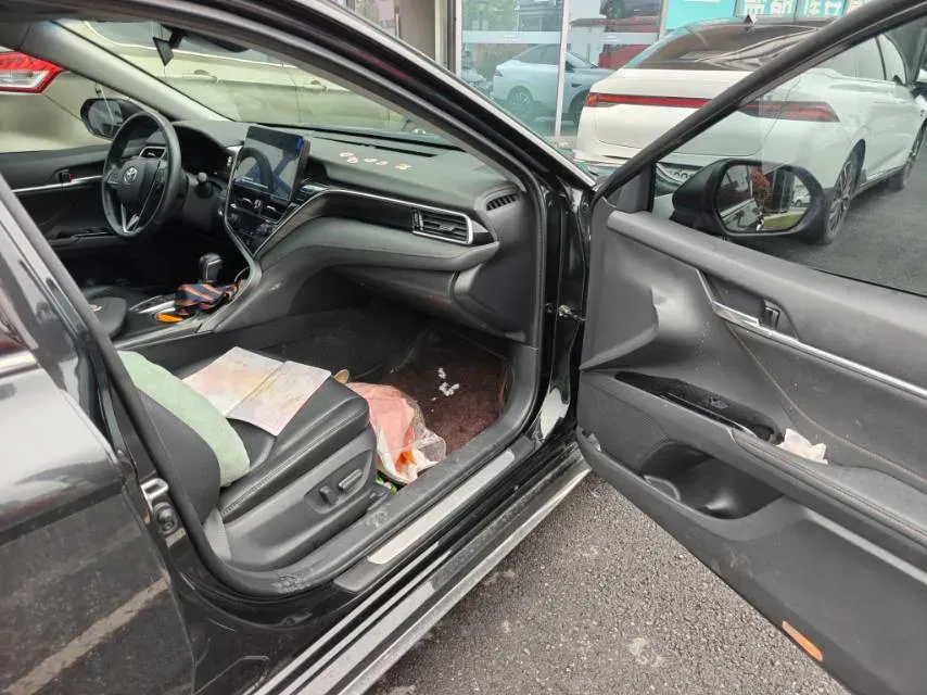 2023 Toyota Camry 2.5L 207HP L4 8AT,autocango,china used car exporter,china ev exporter,chinese used car exporter,chinese used ev exporter