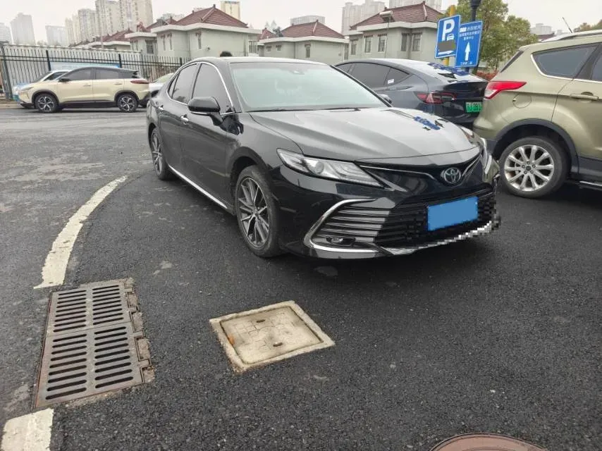 2023 Toyota Camry 2.5L 207HP L4 8AT,autocango,china used car exporter,china ev exporter,chinese used car exporter,chinese used ev exporter