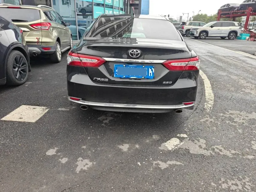 2023 Toyota Camry 2.5L 207HP L4 8AT,autocango,china used car exporter,china ev exporter,chinese used car exporter,chinese used ev exporter