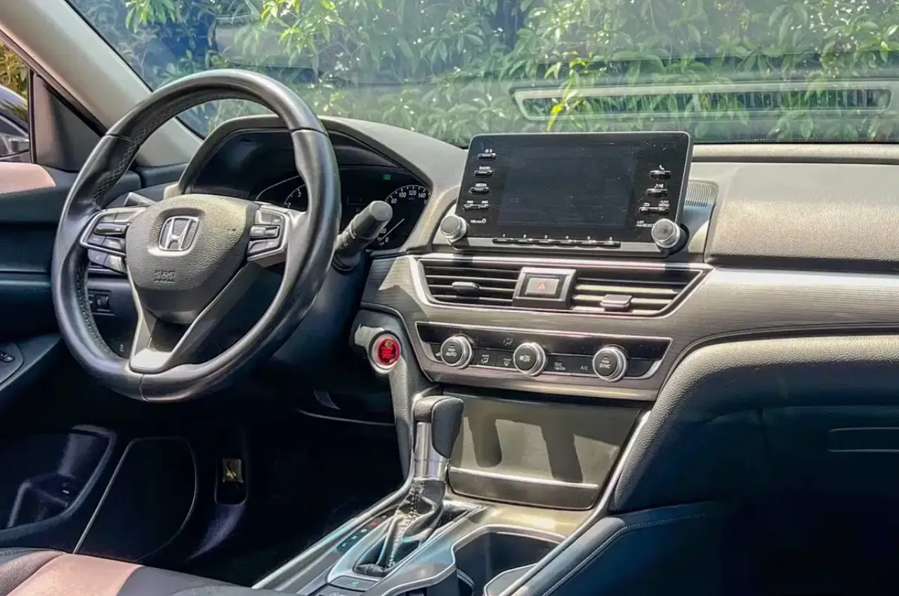 2018 Honda Accord 1.5T 194HP L4 CVT,autocango,china used car exporter,china ev exporter,chinese used car exporter,chinese used ev exporter