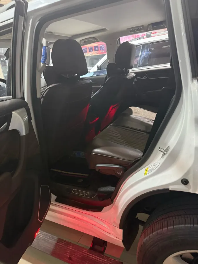 2022 Haval H9 2.0T 224HP L4 8AT,autocango,china used car exporter,china ev exporter,chinese used car exporter,chinese used ev exporter