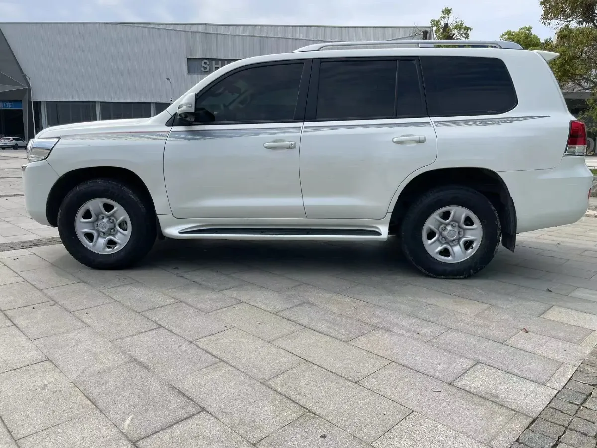 2019 Chevrolet Trax 1.0T 125HP L3 6AT,autocango,china used car exporter,china ev exporter,chinese used car exporter,chinese used ev exporter