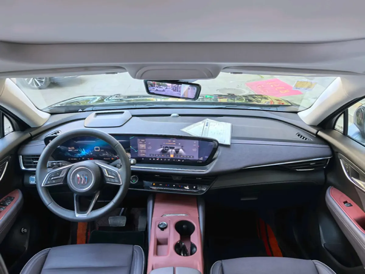 2025 Buick EnvisionPlus 2.0T 237HP L4 9AT,autocango,china used car exporter,china ev exporter,chinese used car exporter,chinese used ev exporter