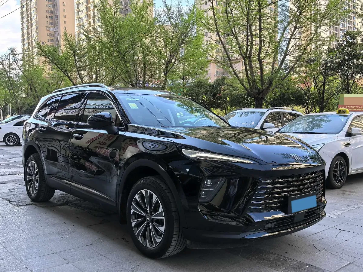 2025 Buick EnvisionPlus 2.0T 237HP L4 9AT,autocango,china used car exporter,china ev exporter,chinese used car exporter,chinese used ev exporter