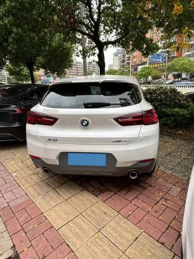 2021 BMW X2 2.0T 192HP L4 7DCT,autocango,china used car exporter,china ev exporter,chinese used car exporter,chinese used ev exporter