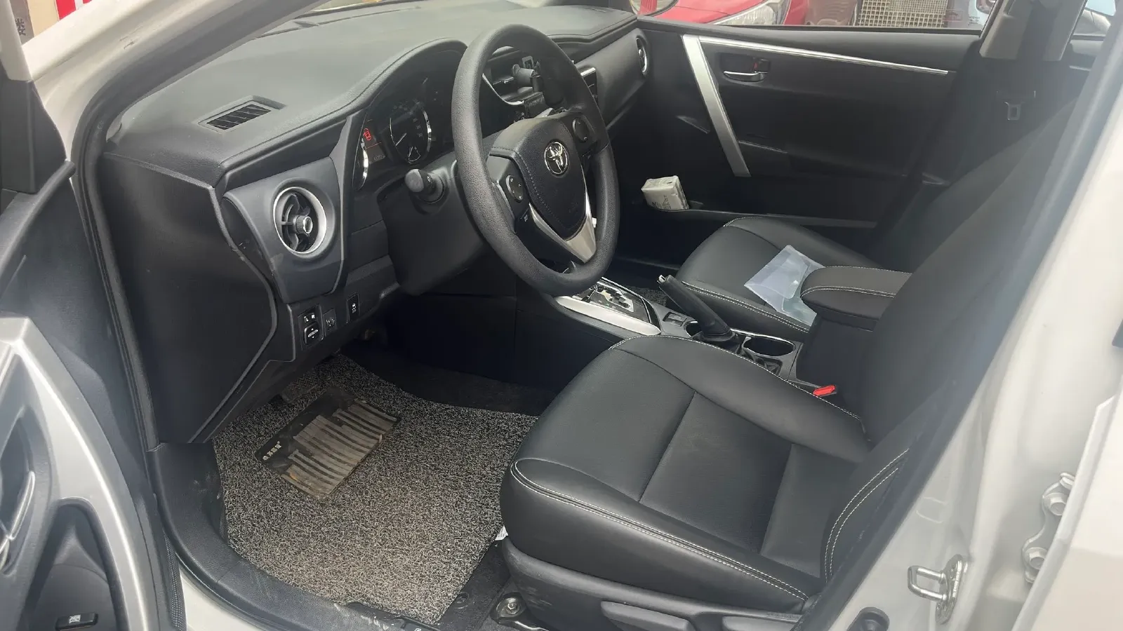 2018 Toyota Corolla 1.2T 116HP L4 CVT,autocango,china used car exporter,china ev exporter,chinese used car exporter,chinese used ev exporter