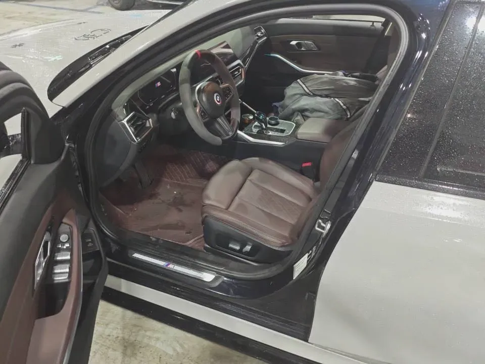 2022 BMW 3 Series 2.0T 184HP L4 8AT,autocango,china used car exporter,china ev exporter,chinese used car exporter,chinese used ev exporter