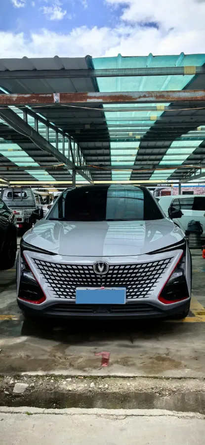 2020 ChangAn UNI-T 1.5T 180HP L4 7DCT,autocango,china used car exporter,china ev exporter,chinese used car exporter,chinese used ev exporter