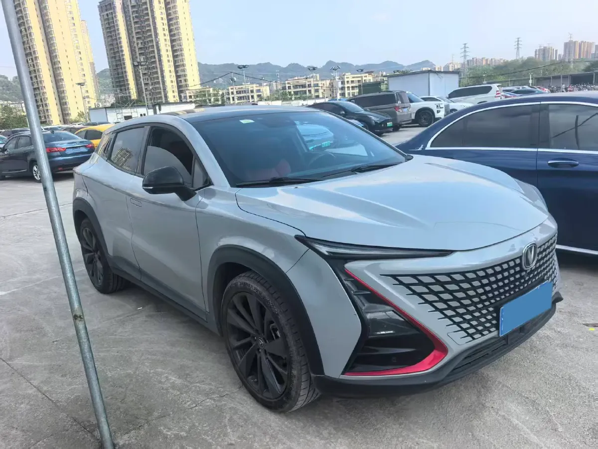 2020 ChangAn UNI-T 1.5T 180HP L4 7DCT,autocango,china used car exporter,china ev exporter,chinese used car exporter,chinese used ev exporter