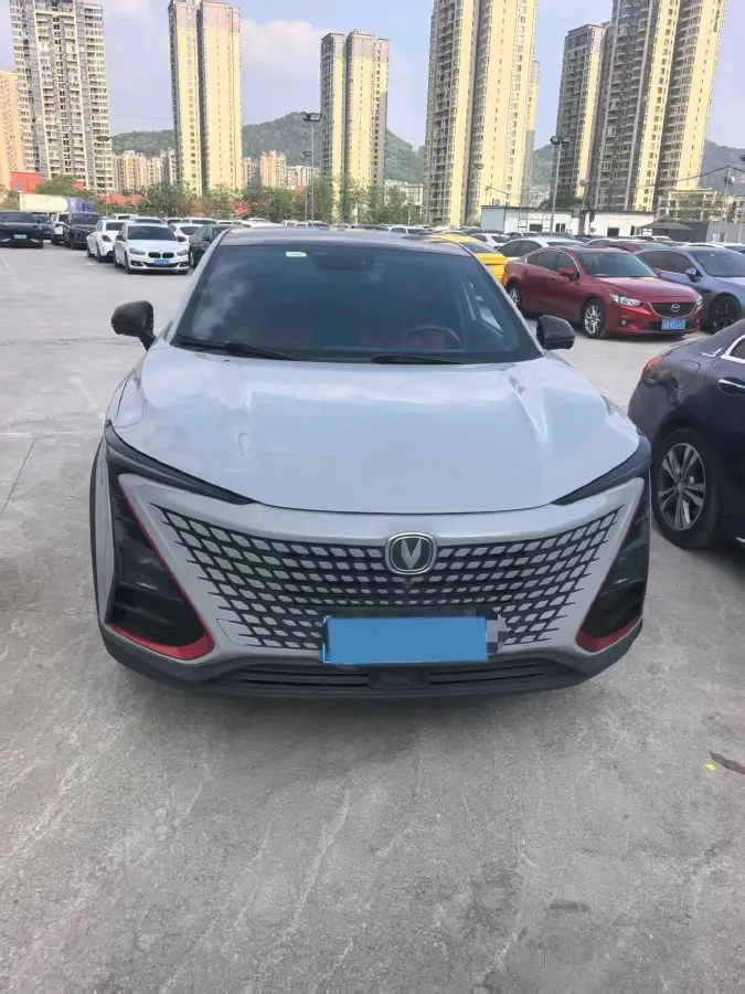 2020 ChangAn UNI-T 1.5T 180HP L4 7DCT,autocango,china used car exporter,china ev exporter,chinese used car exporter,chinese used ev exporter