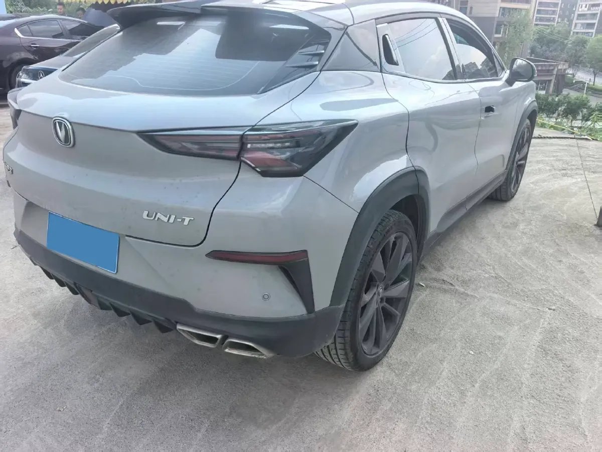 2020 ChangAn UNI-T 1.5T 180HP L4 7DCT,autocango,china used car exporter,china ev exporter,chinese used car exporter,chinese used ev exporter