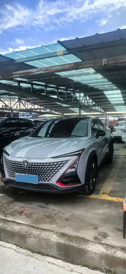2020 ChangAn UNI-T 1.5T 180HP L4 7DCT,autocango,china used car exporter,china ev exporter,chinese used car exporter,chinese used ev exporter