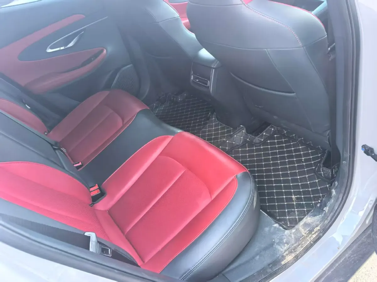 2020 ChangAn UNI-T 1.5T 180HP L4 7DCT,autocango,china used car exporter,china ev exporter,chinese used car exporter,chinese used ev exporter