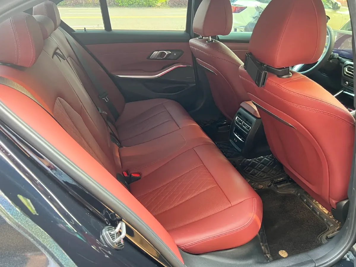 2023 BMW 3 Series 2.0T 184HP L4 8AT,autocango,china used car exporter,china ev exporter,chinese used car exporter,chinese used ev exporter