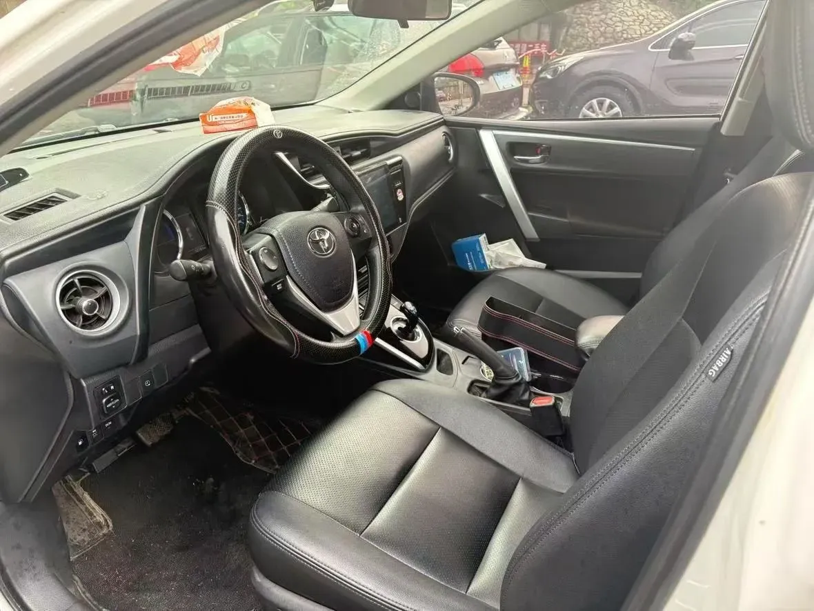 2020 Toyota Corolla Hybird E+ 1.8L 99HP L4 E-CVT PHEV 10.5KWH,autocango,china used car exporter,china ev exporter,chinese used car exporter,chinese used ev exporter