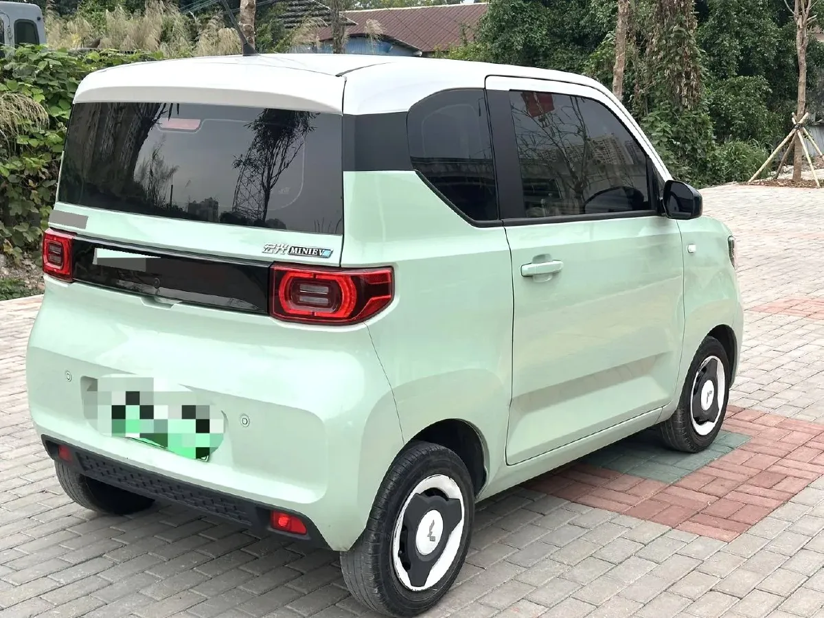 2021 WuLing HongGuang MINI EV BEV 13.9KWH,autocango,china used car exporter,china ev exporter,chinese used car exporter,chinese used ev exporter