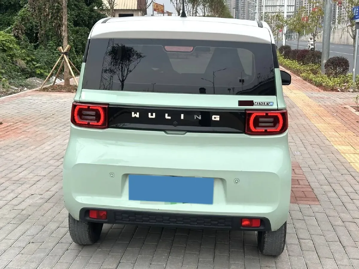 2021 WuLing HongGuang MINI EV BEV 13.9KWH,autocango,china used car exporter,china ev exporter,chinese used car exporter,chinese used ev exporter