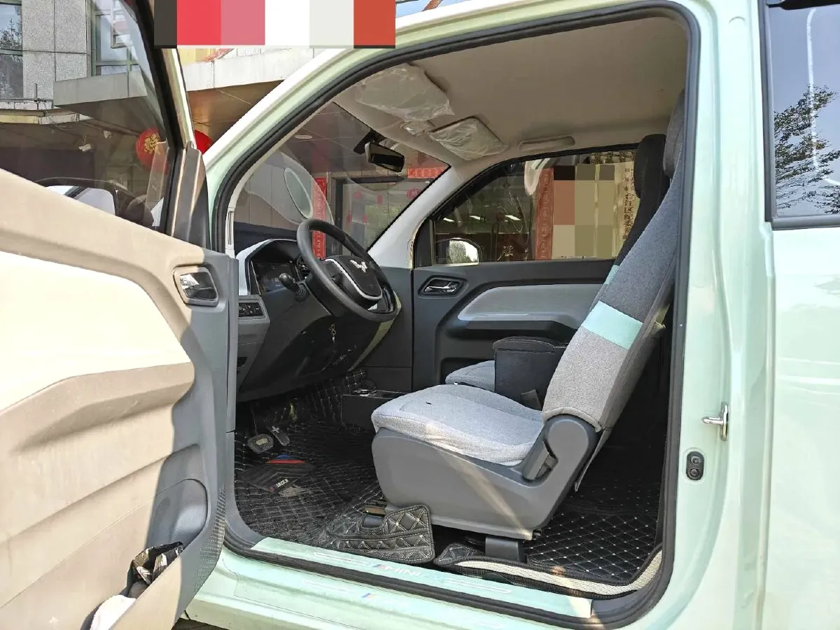 2021 WuLing HongGuang MINI EV BEV 13.9KWH,autocango,china used car exporter,china ev exporter,chinese used car exporter,chinese used ev exporter