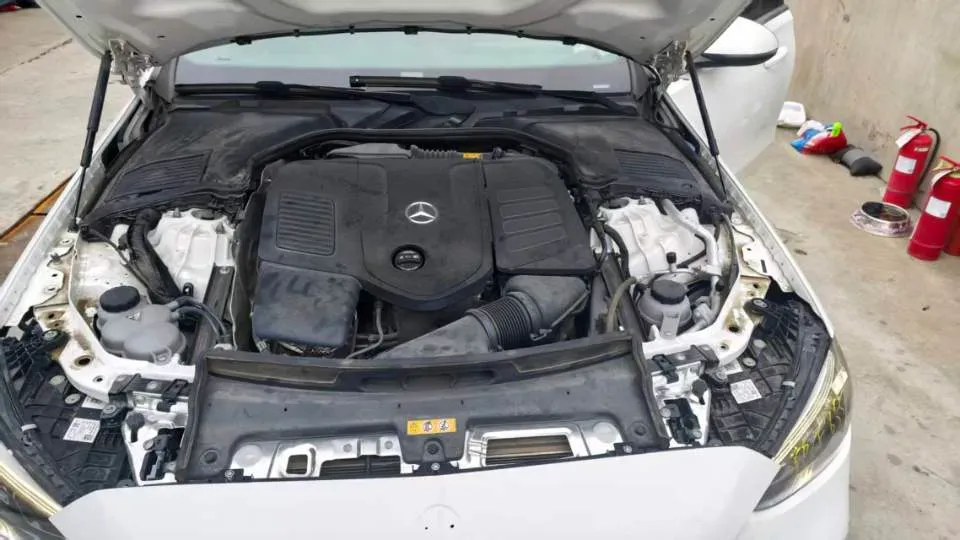 2023 Mercedes-Benz C Class 1.5T 204HP L4 9AT,autocango,china used car exporter,china ev exporter,chinese used car exporter,chinese used ev exporter