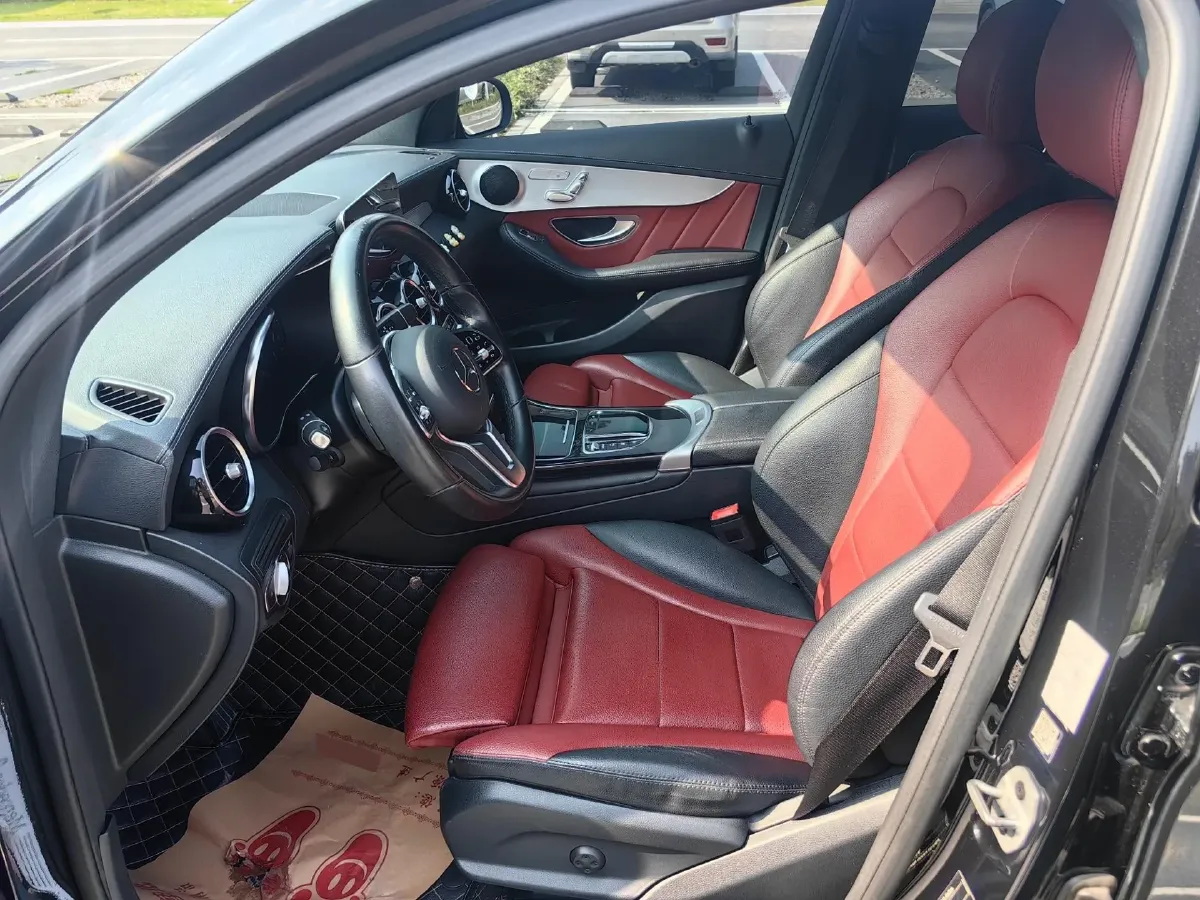 2021 Mercedes-Benz GLC Coupe 2.0T 197HP L4 9AT,autocango,china used car exporter,china ev exporter,chinese used car exporter,chinese used ev exporter