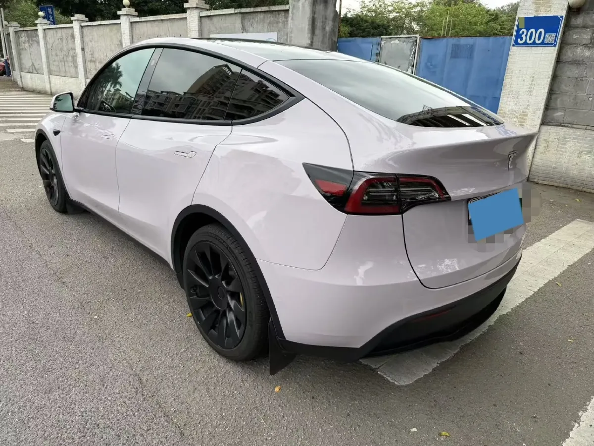 2022 Tesla Model Y BEV 60KWH,autocango,china used car exporter,china ev exporter,chinese used car exporter,chinese used ev exporter