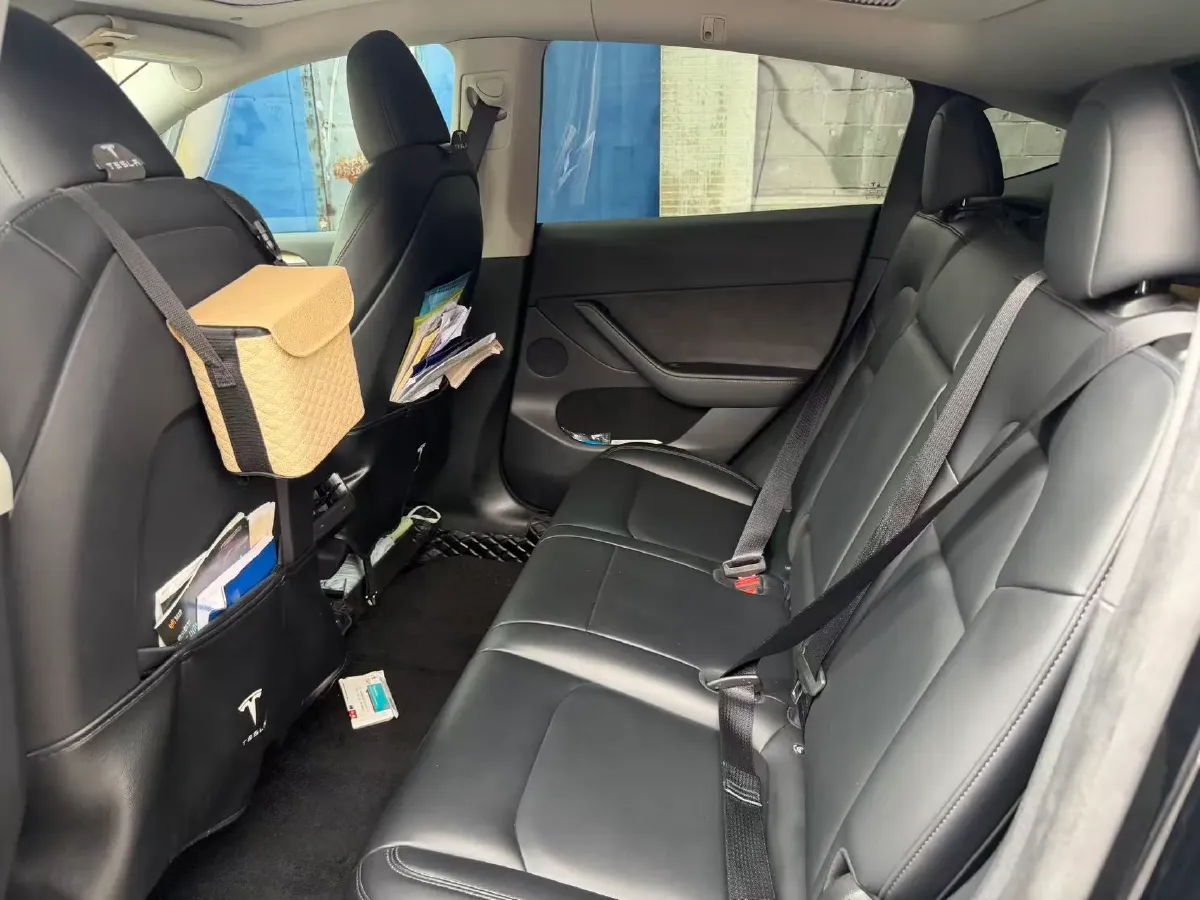 2022 Tesla Model Y BEV 60KWH,autocango,china used car exporter,china ev exporter,chinese used car exporter,chinese used ev exporter