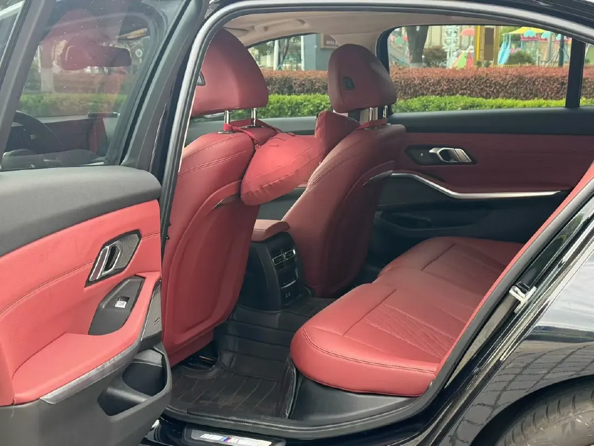 2023 BMW 3 Series 2.0T 184HP L4 8AT,autocango,china used car exporter,china ev exporter,chinese used car exporter,chinese used ev exporter