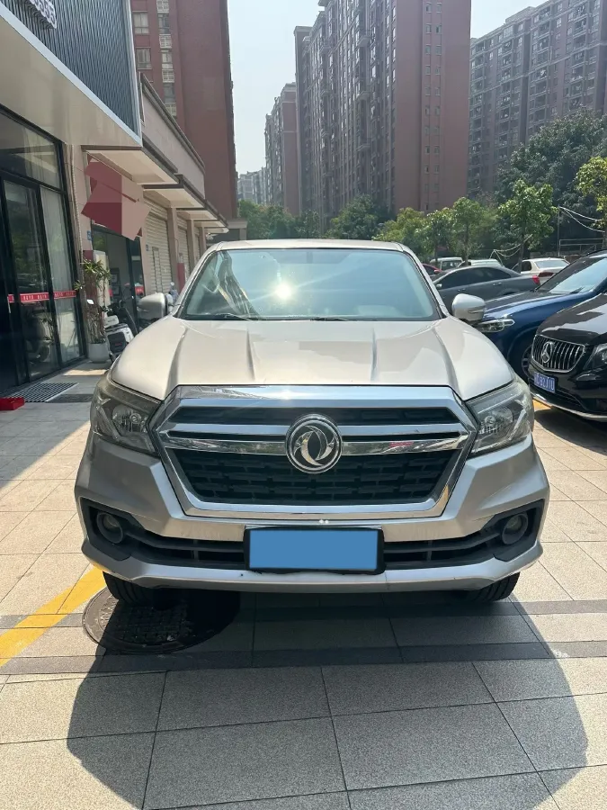 2020 Dongfeng RuiQi 6 2.4L 158HP L4 5MT,autocango,china used car exporter,china ev exporter,chinese used car exporter,chinese used ev exporter