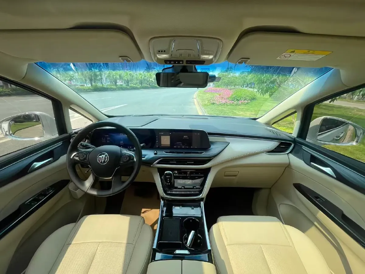 2023 Buick GL8 2.0T 237HP L4 9AT,autocango,china used car exporter,china ev exporter,chinese used car exporter,chinese used ev exporter