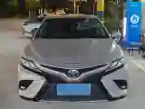 2018 Toyota Camry 2.5L 209HP L4 8AT