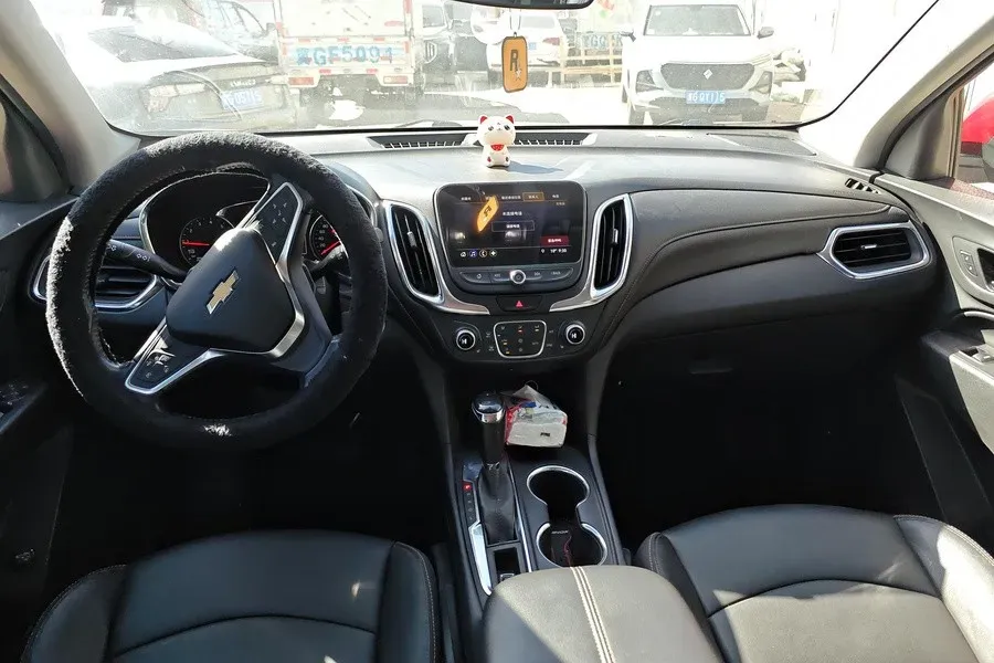 2019 Chevrolet Equinox 1.5T 180HP L4 6AT,autocango,china used car exporter,china ev exporter,chinese used car exporter,chinese used ev exporter