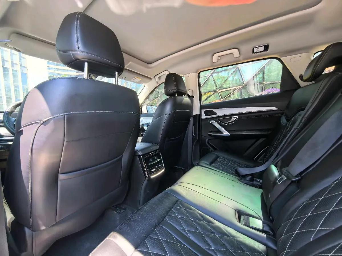 2023 Jetour X70 Plus 1.5T 156HP L4 6DCT,autocango,china used car exporter,china ev exporter,chinese used car exporter,chinese used ev exporter