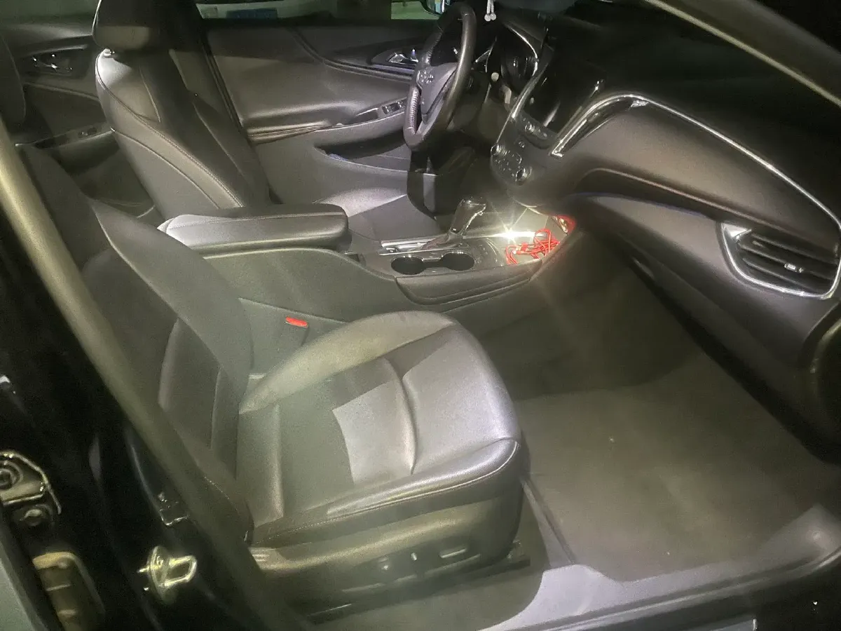 2019 Chevrolet Malibu XL 2.0T 241HP L4 9AT,autocango,china used car exporter,china ev exporter,chinese used car exporter,chinese used ev exporter