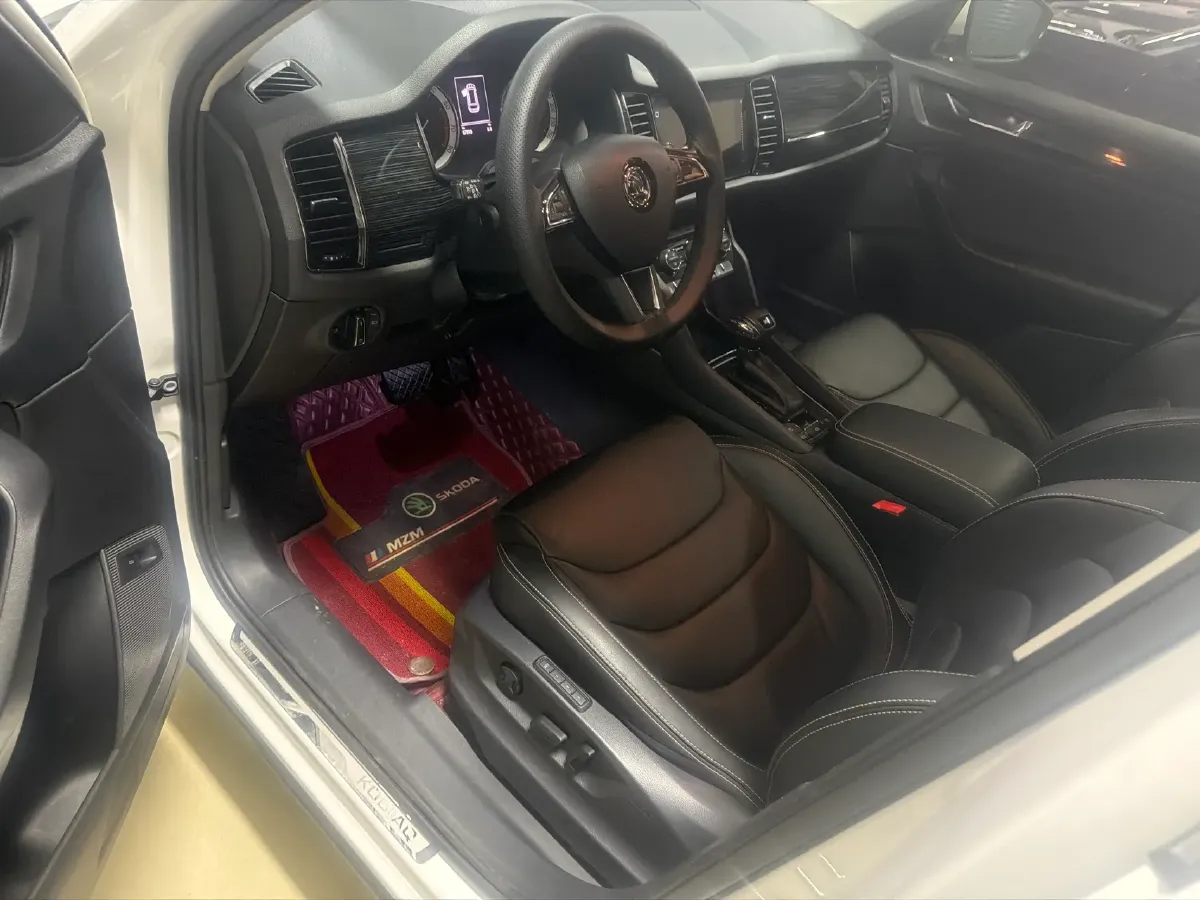 2018 Skoda Kodiak 1.8T 180HP L4 7DCT,autocango,china used car exporter,china ev exporter,chinese used car exporter,chinese used ev exporter