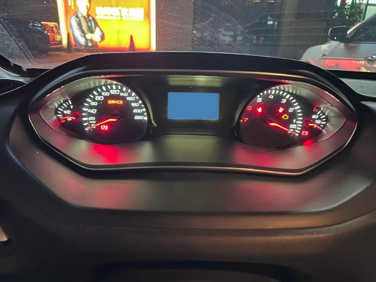 2018 Peugeot 308 1.6L 117HP L4 5MT,autocango,china used car exporter,china ev exporter,chinese used car exporter,chinese used ev exporter