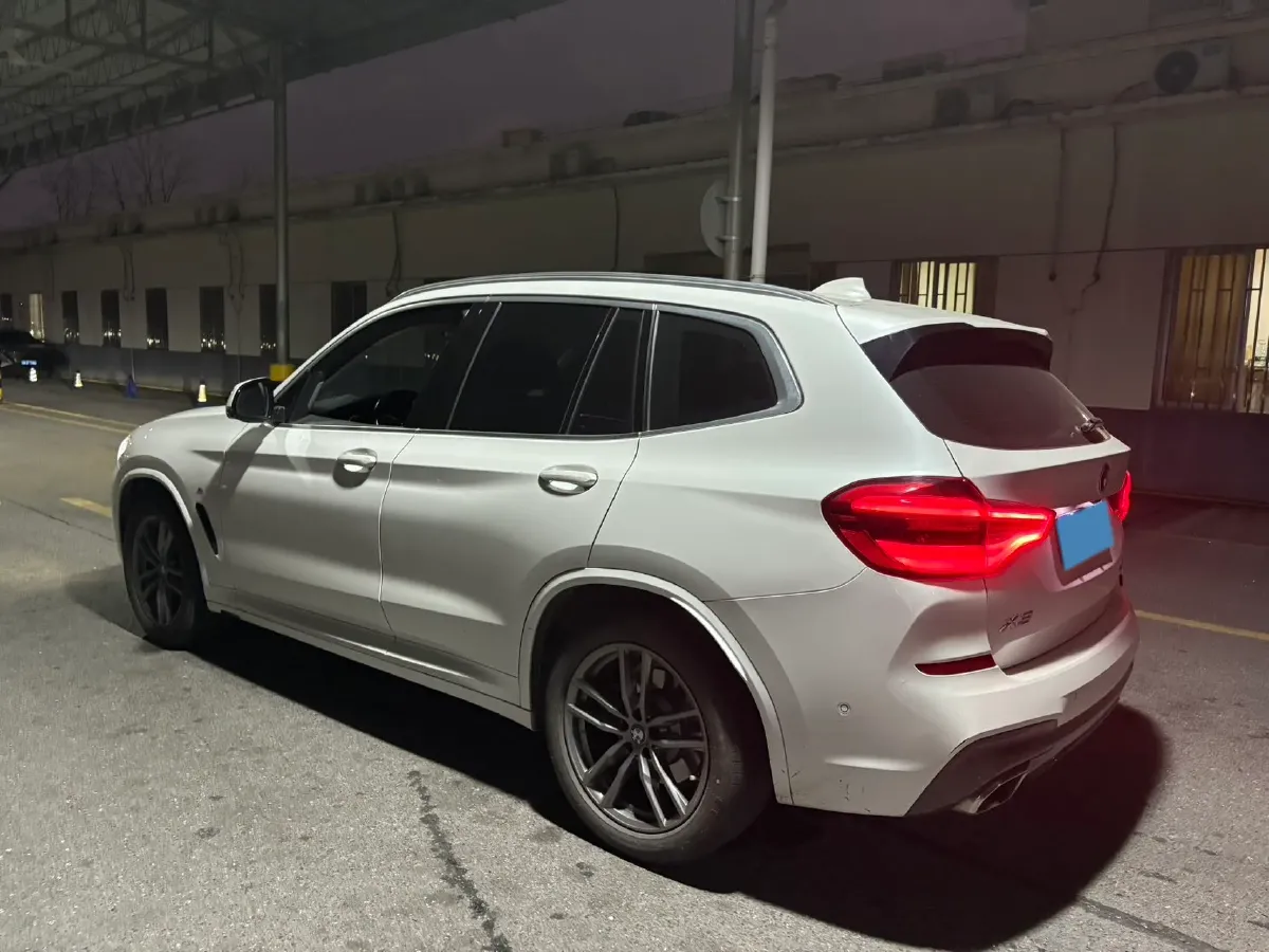 2021 BMW X3 2.0T 224HP L4 8AT,autocango,china used car exporter,china ev exporter,chinese used car exporter,chinese used ev exporter