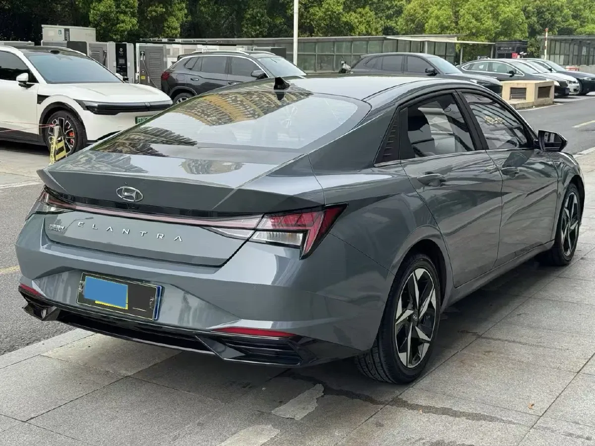 2022 Hyundai Elantra 1.5L 115HP L4 CVT,autocango,china used car exporter,china ev exporter,chinese used car exporter,chinese used ev exporter