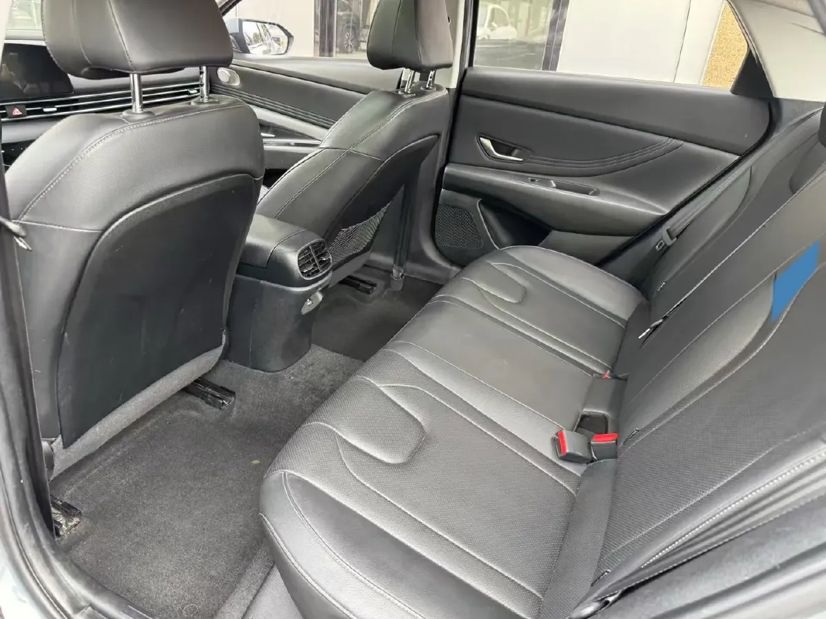 2022 Hyundai Elantra 1.5L 115HP L4 CVT,autocango,china used car exporter,china ev exporter,chinese used car exporter,chinese used ev exporter