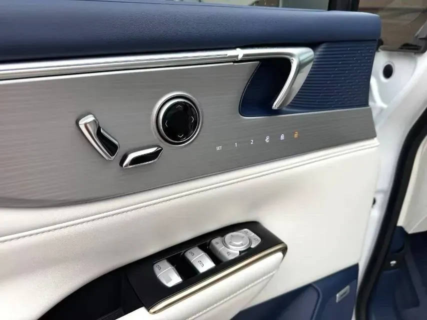 2024 Buick GL8 1.5T 180HP L4 2DHT PHEV 24.4KWH,autocango,china used car exporter,china ev exporter,chinese used car exporter,chinese used ev exporter