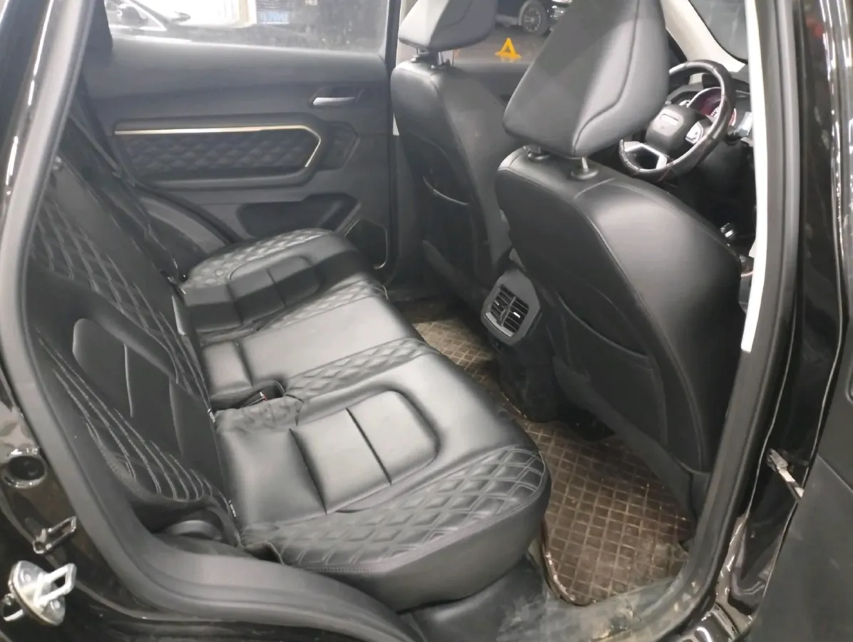 2021 Haval H6 1.5T 150HP L4 7DCT,autocango,china used car exporter,china ev exporter,chinese used car exporter,chinese used ev exporter