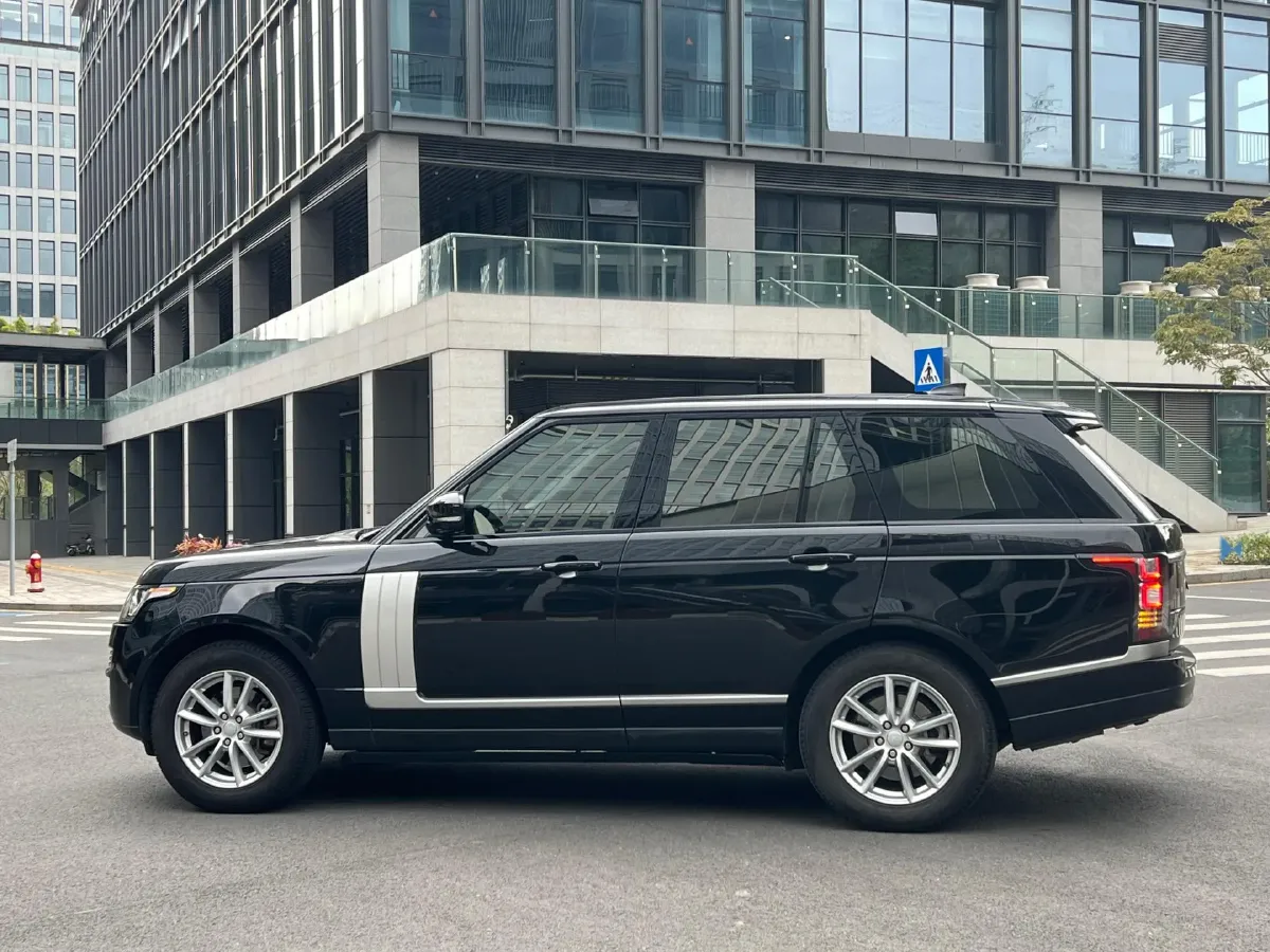 2017 Land Rover Range Rover 3.0T 340HP V6 8AT,autocango,china used car exporter,china ev exporter,chinese used car exporter,chinese used ev exporter