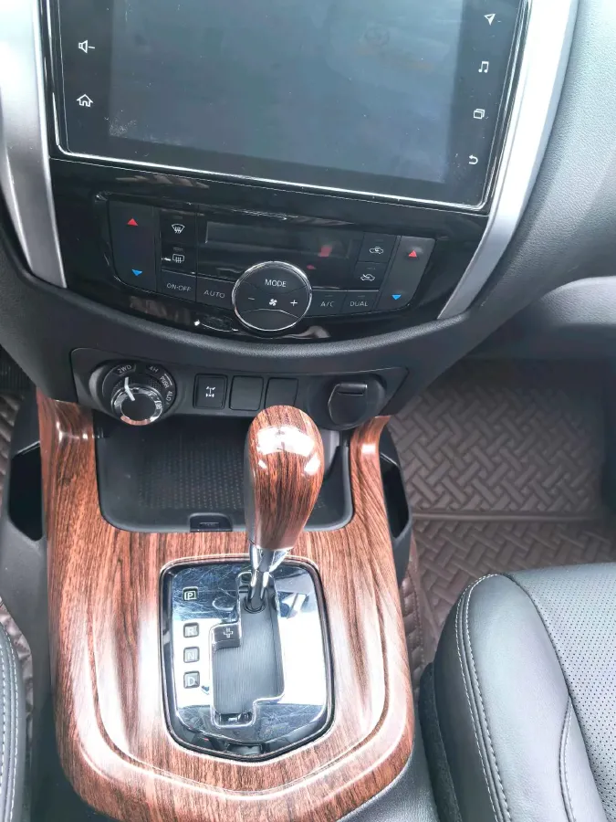 2020 Nissan Terra 2.5L 193HP L4 7AT,autocango,china used car exporter,china ev exporter,chinese used car exporter,chinese used ev exporter