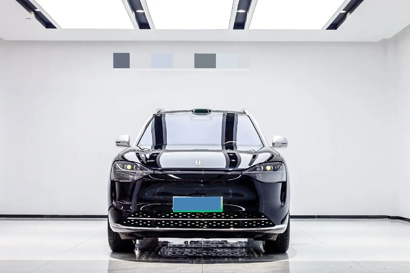 2025 AITO AITO M9 REEV 160HP REEV 52KWH,autocango,china used car exporter,china ev exporter,chinese used car exporter,chinese used ev exporter