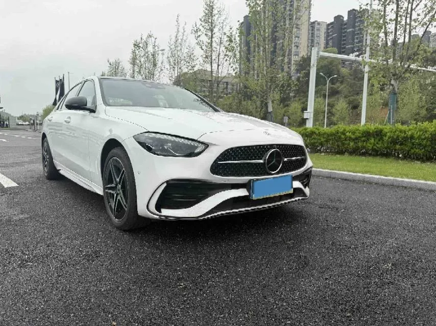 2025 Mercedes-Benz C Class 1.5T 204HP L4 9AT,autocango,china used car exporter,china ev exporter,chinese used car exporter,chinese used ev exporter