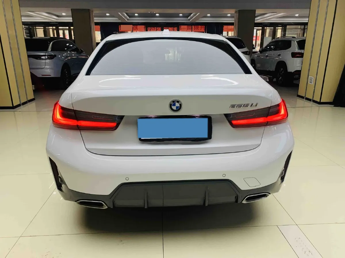 2024 BMW 3 Series 2.0T 184HP L4 8AT,autocango,china used car exporter,china ev exporter,chinese used car exporter,chinese used ev exporter