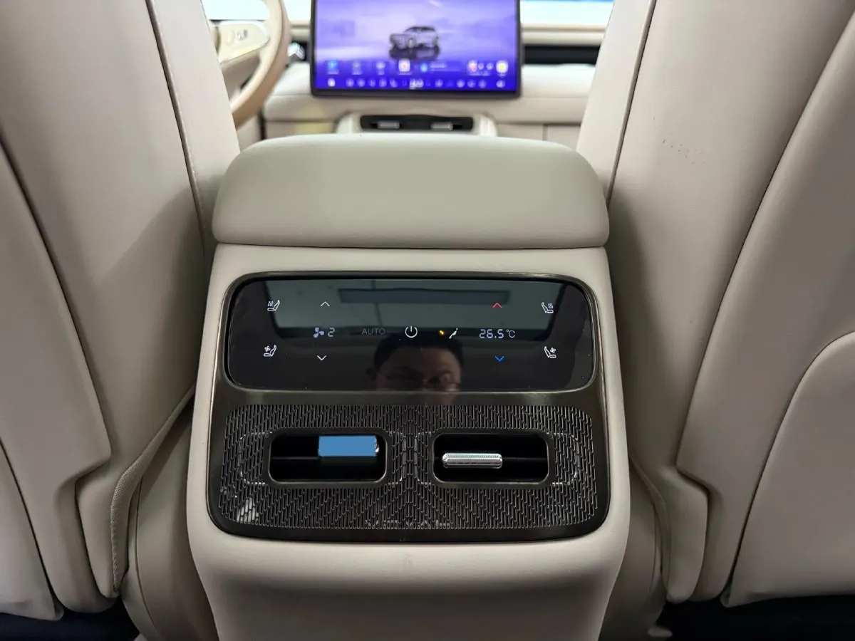 2025 Voyah FREE REEV 129HP REEV,autocango,china used car exporter,china ev exporter,chinese used car exporter,chinese used ev exporter