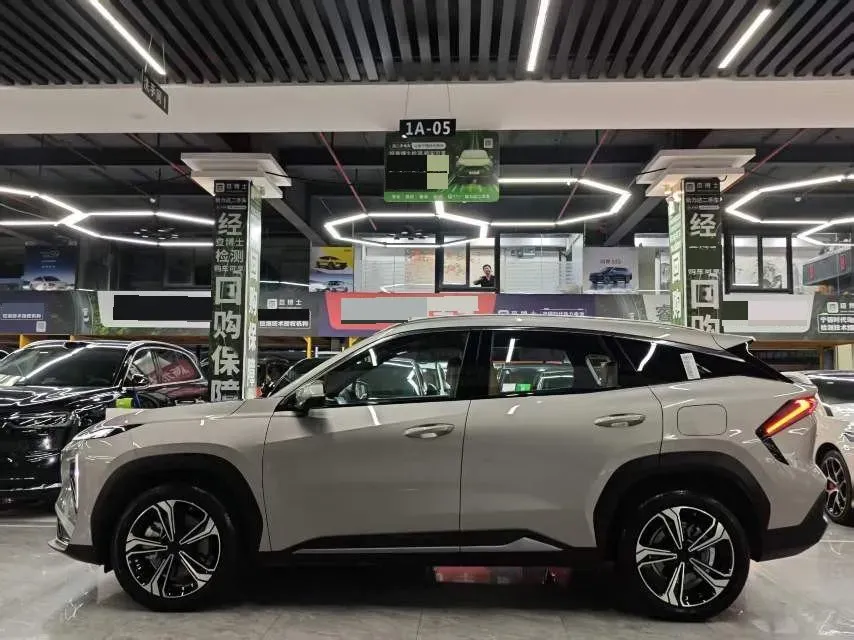 2025 Geely Galaxy L7 1.5L 112HP L4 1DHT PHEV 18.4KWH,autocango,china used car exporter,china ev exporter,chinese used car exporter,chinese used ev exporter