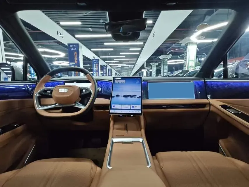 2025 Geely Galaxy L7 1.5L 112HP L4 1DHT PHEV 18.4KWH,autocango,china used car exporter,china ev exporter,chinese used car exporter,chinese used ev exporter